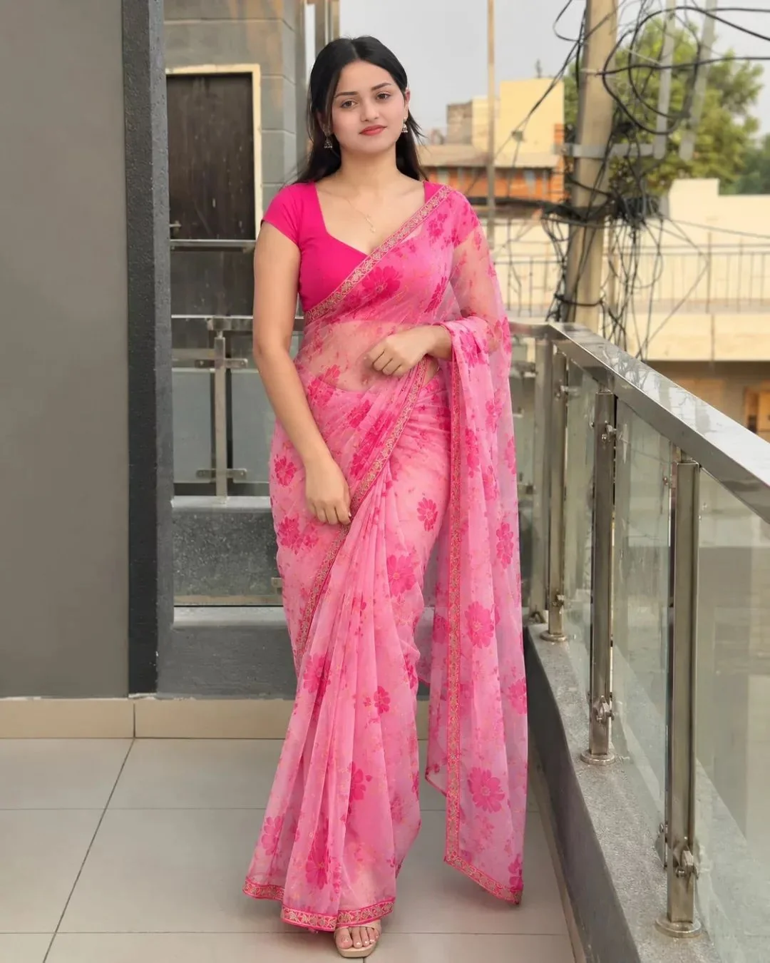Mehrauli 2000 unlimited short high profile call girl incall outcall sa photo 2