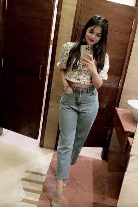 Darjeeling. Full satisfied independent call Girl 24 hours available in Darjeeling