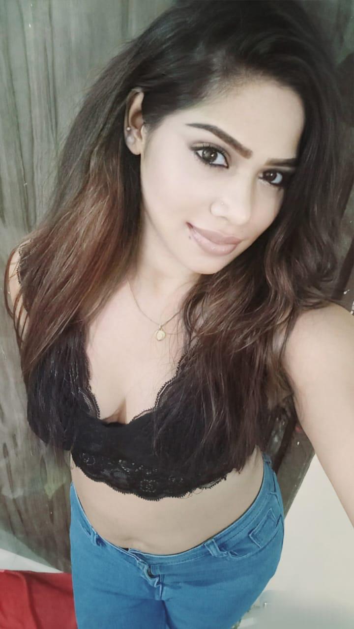 Thane Hot Model//College Girls Open All Type Service Available 24 Hr  in Thane