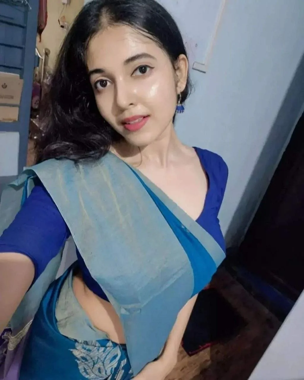 Low price VIP service full safe and enjoy incall outcall available  photo 5