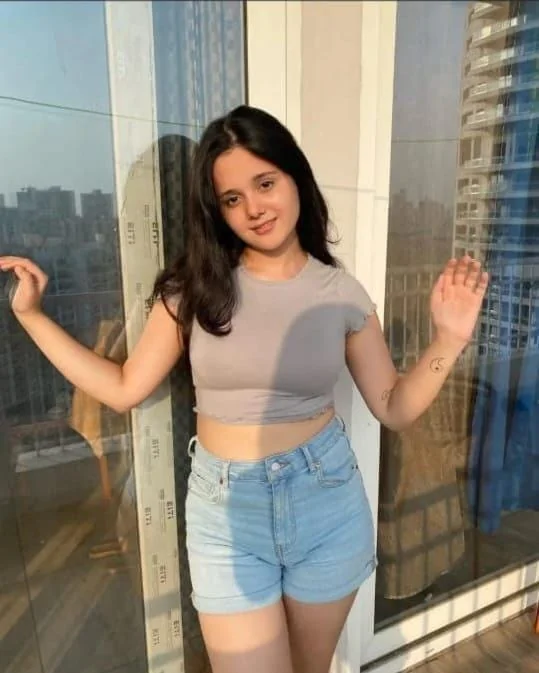 2000 unlimited short low price high high profile call girl available n photo 2