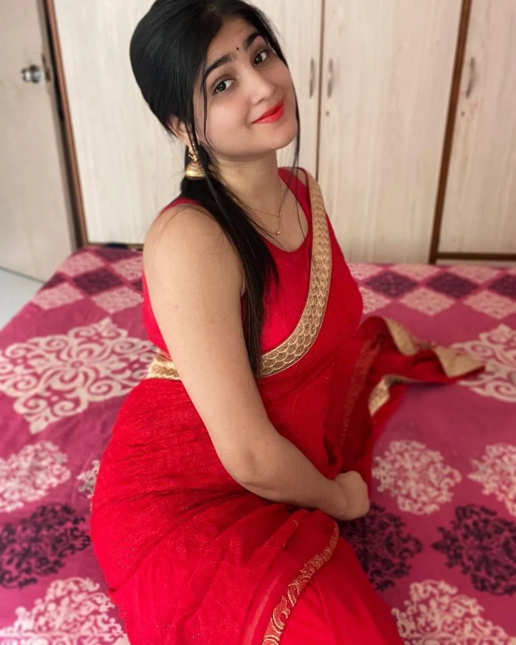 Jamnagar today special offer full day and night and night 4500₹. photo 2