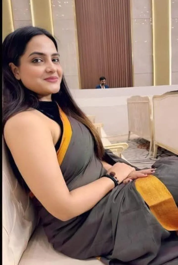 Borivali GENUINE LOW COST SAFE AND SECURE BEST VIP CALL GIRL SERVICE  photo 2
