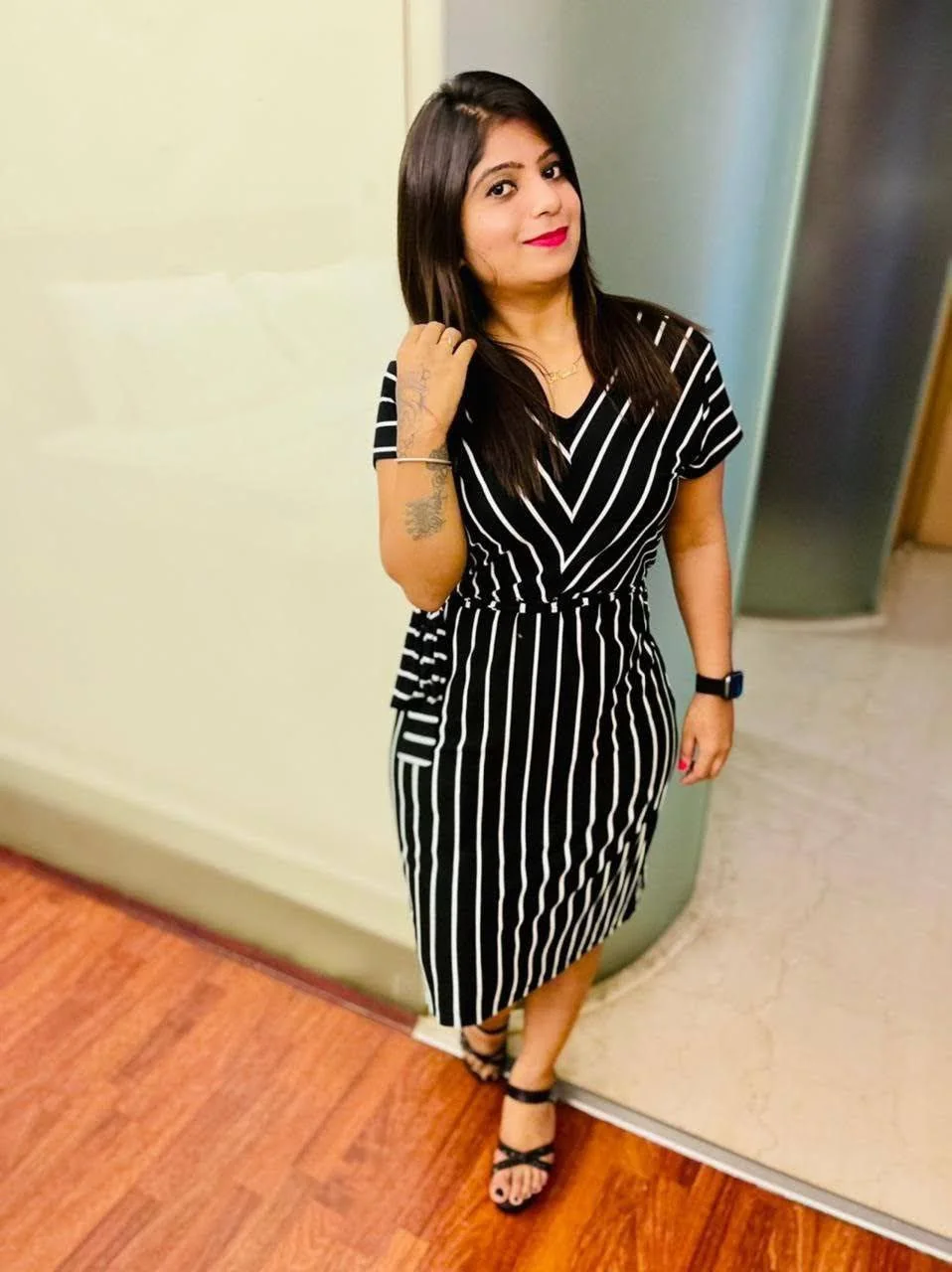 CHITRADURGA VIP genuine BEST COLLEGE GIRLS HOUSE WOMEN HOTEL&HOME SERV photo 4
