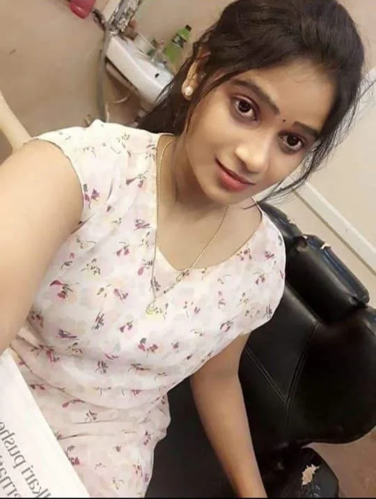 AhmedabadSERVICE AVAILABLE 100% SAFE AND SECURE UNLIMITED ENJOY photo 3