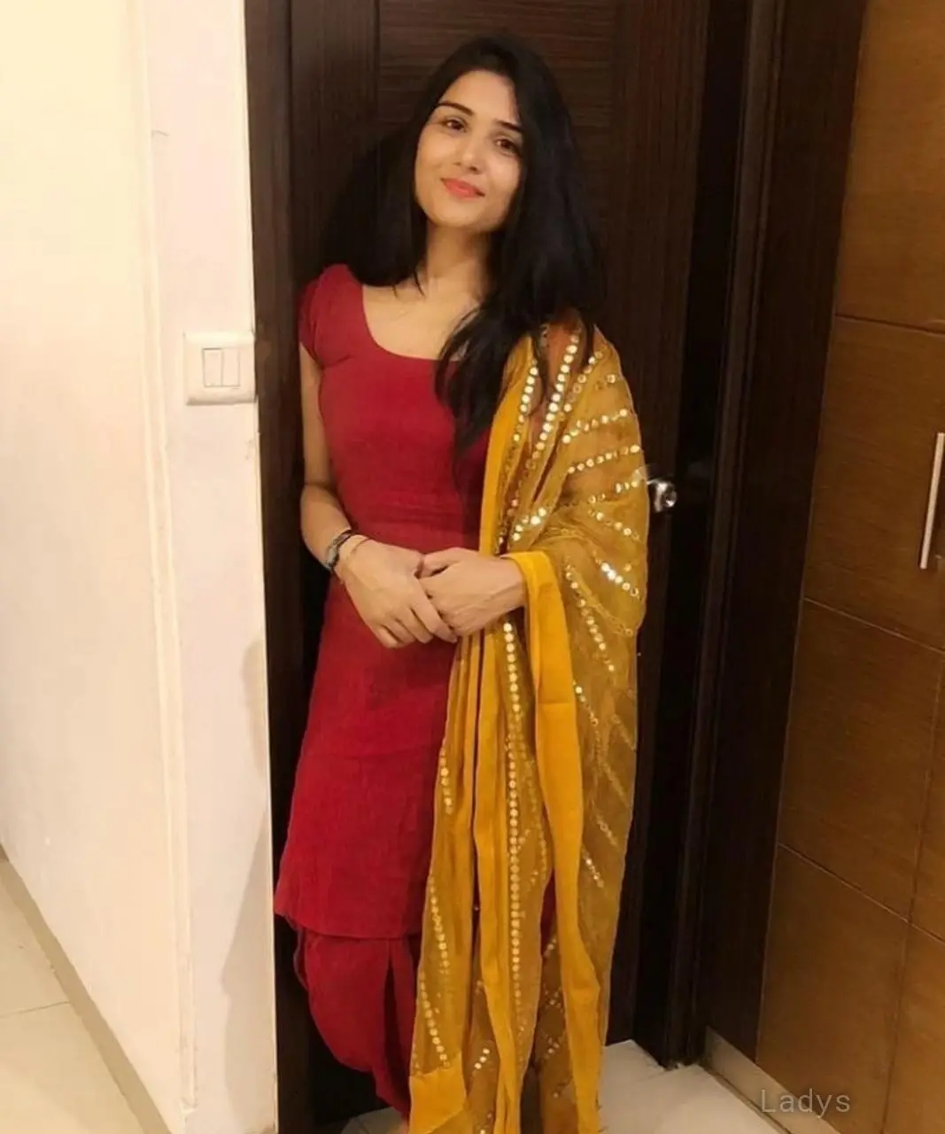 HINJEWADIBEST VIP HIGH PROFILE GIRLS PARTY AVAILABLE LOW PRICE CALL M photo 5
